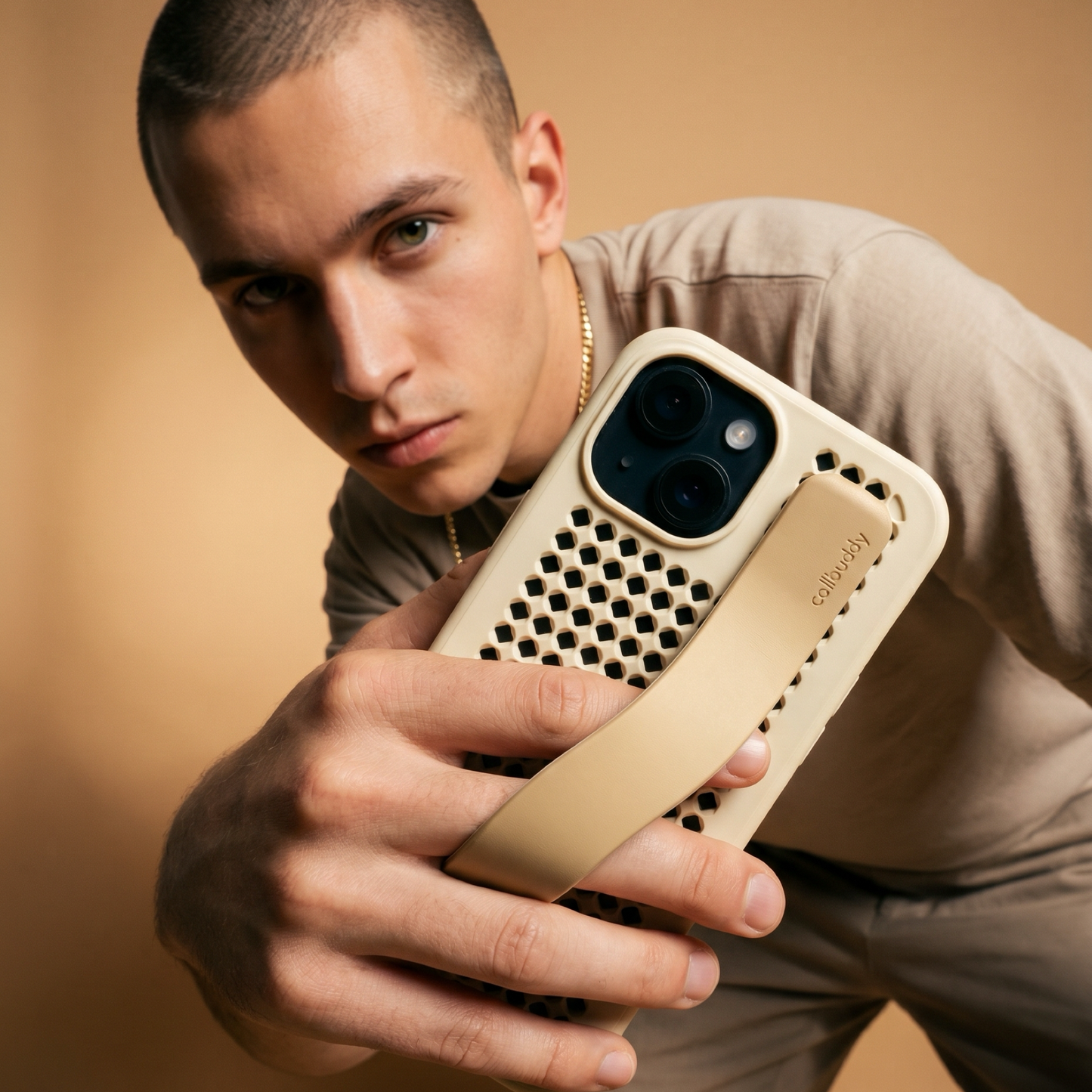 Case & Strap - iPhone 13/14/15/16e/17e