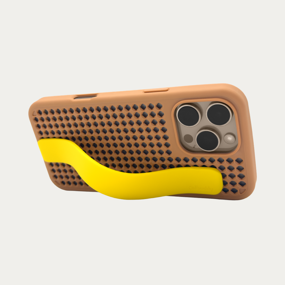 iPhone16ProMax Coral Pop 3